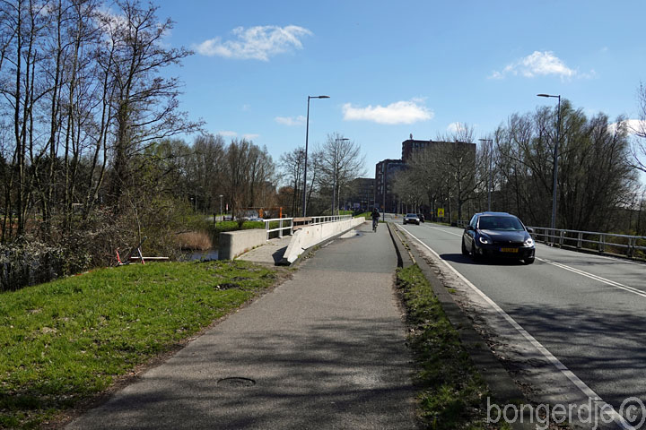 bij de uiteindelijke oplossing is de veiligheid van de fietsers hierbij vergeten